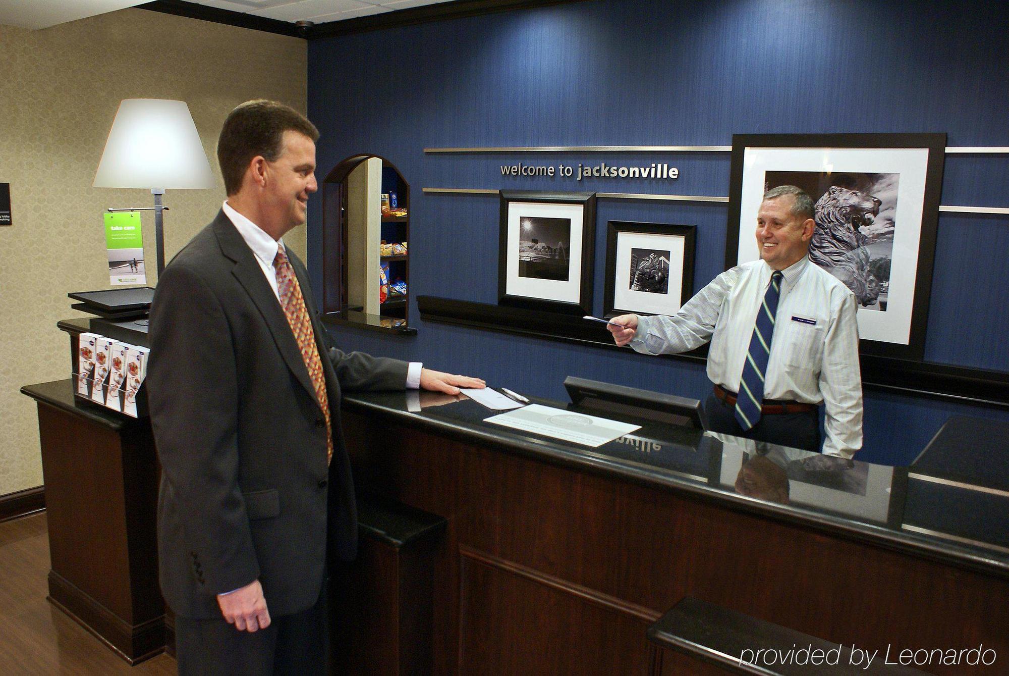 Hampton Inn & Suites Jacksonville South - Bartram Park Interior photo